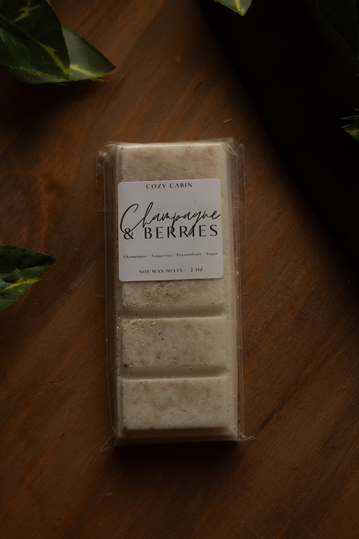 Champagne and Berries Snap Bar